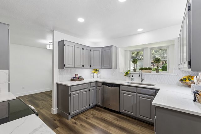 7504 Canyon Crest Court, Fort Worth, TX 76179