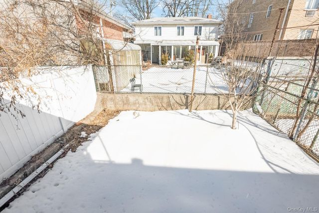 58-43 81st Street, Middle Village, NY 11379