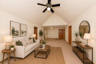 N58W23747 Hastings COURT #30, Sussex, WI 53089