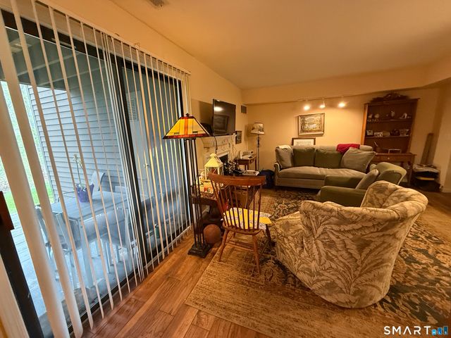 900 Mix Avenue 68, Hamden, CT 06514