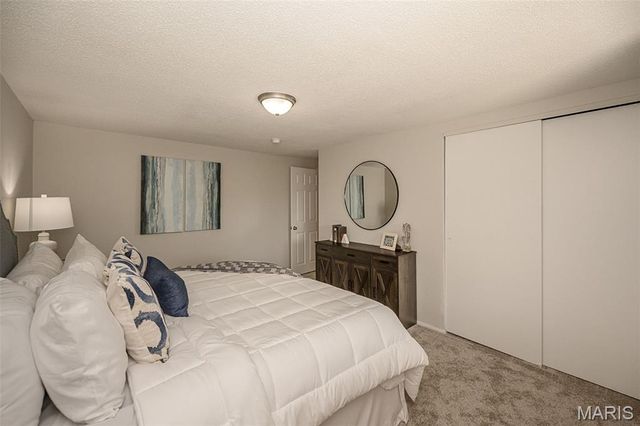 7 Nicolet Drive, Manchester, MO 63011