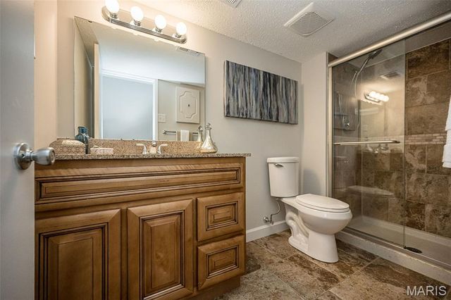 7 Nicolet Drive, Manchester, MO 63011