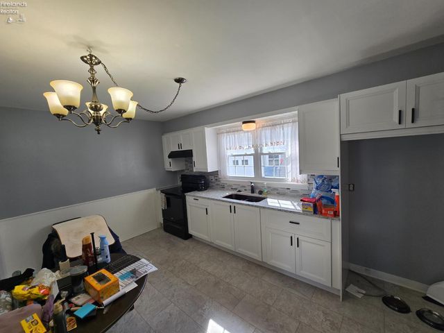 N 2802 Bayview Lane, Sandusky, OH 44870