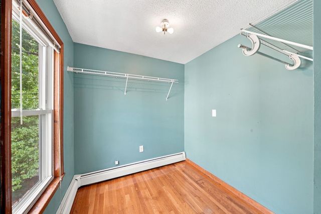 13 Knowlton St, Somerville, MA 02145