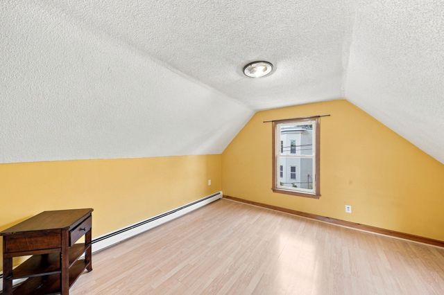 13 Knowlton St, Somerville, MA 02145