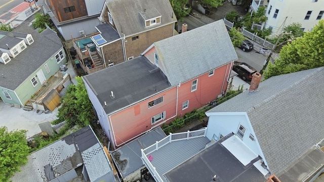 13 Knowlton St, Somerville, MA 02145