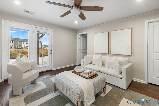 7965 Wistar Woods Ct, Henrico, VA 23228