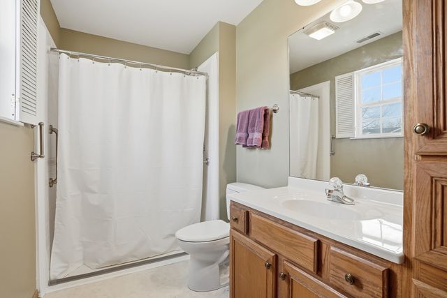 2952 Freedom Circle, Crown Point, IN 46307