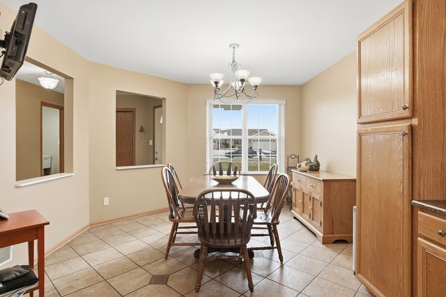 2952 Freedom Circle, Crown Point, IN 46307