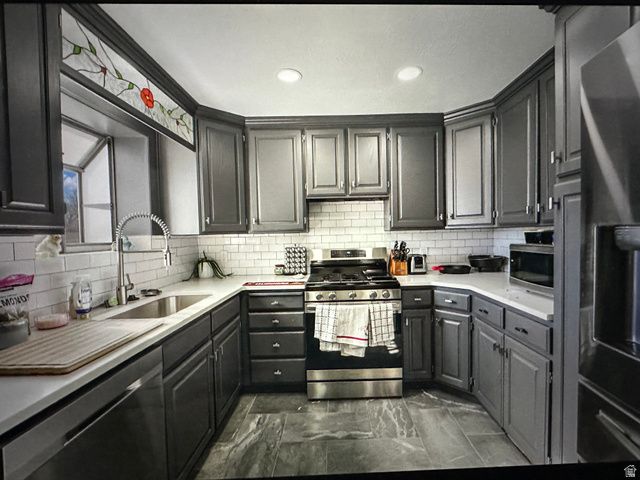 1901 W KIRKHAM WAY, Taylorsville, UT 84129