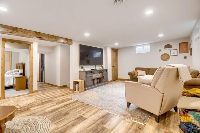 527 W Division Street, River Falls, WI 54022