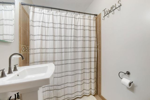 527 W Division Street, River Falls, WI 54022