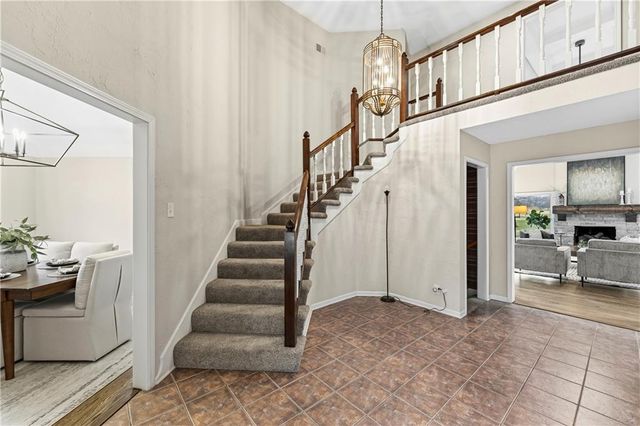 12854 Pembroke Circle, Leawood, KS 66209