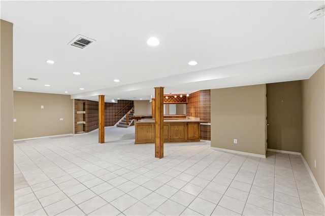 12854 Pembroke Circle, Leawood, KS 66209