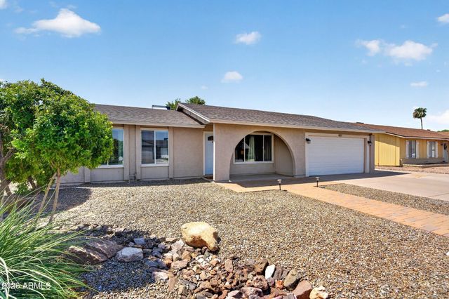 411 W GREENTREE Drive, Chandler, AZ 85225