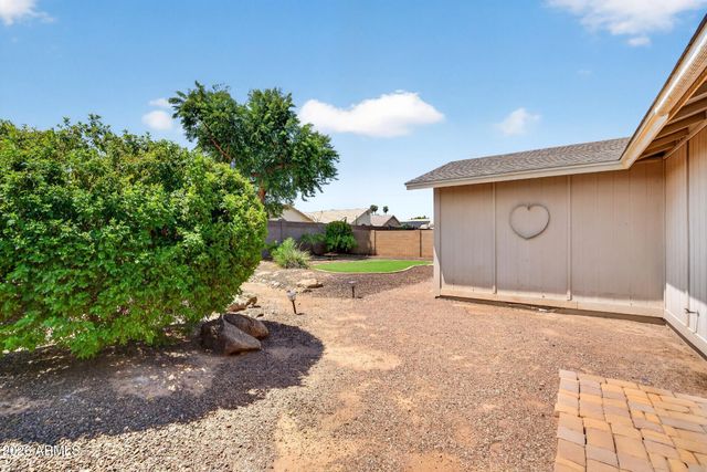 411 W GREENTREE Drive, Chandler, AZ 85225