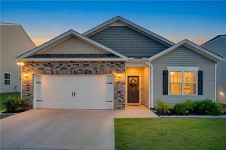 204 Fountain Oak Lane, Easley, SC 29642