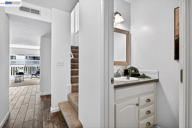 3399 Norton Way 8, Pleasanton, CA 94566