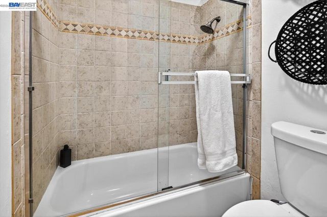 3399 Norton Way 8, Pleasanton, CA 94566