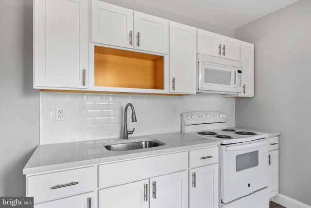 5026 MASTER ST, Philadelphia, PA 19131