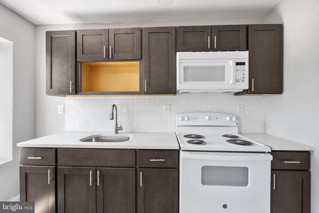 5026 MASTER ST, Philadelphia, PA 19131