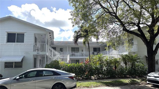 601 S 19th Avenue 10, Hollywood, FL 33020