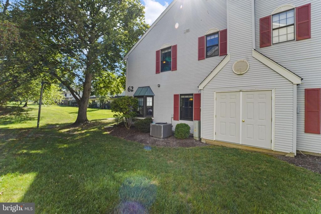 35 ONEILL CT, Trenton, NJ 08648