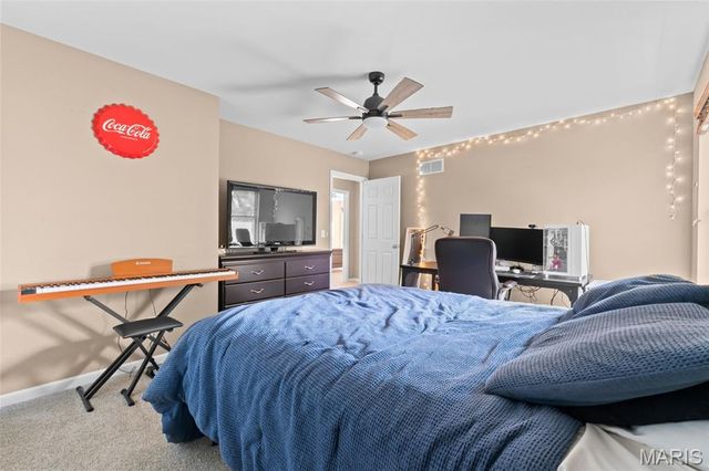 35 W Hampton Ridge Court, Wentzville, MO 63385