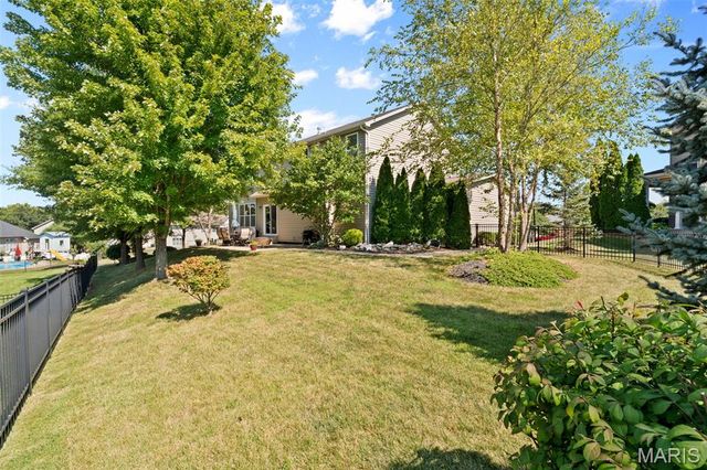 35 W Hampton Ridge Court, Wentzville, MO 63385