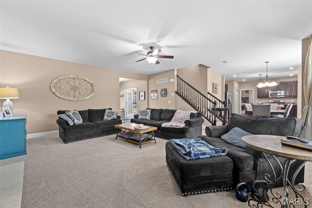 35 W Hampton Ridge Court, Wentzville, MO 63385