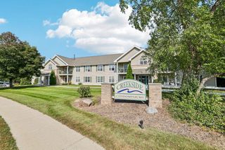 201 Kearney Way #102, Waunakee, WI 53597