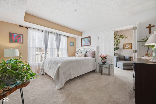 7601 Newport Bay Drive 308, Indianapolis, IN 46240