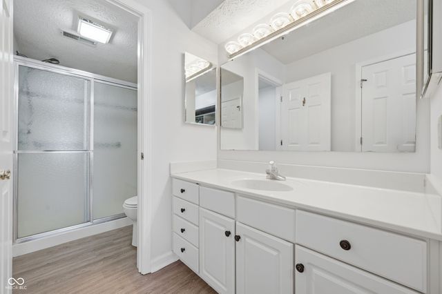 7601 Newport Bay Drive 308, Indianapolis, IN 46240