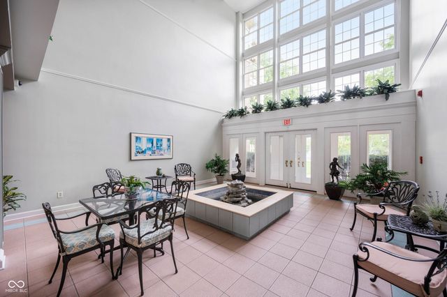 7601 Newport Bay Drive 308, Indianapolis, IN 46240