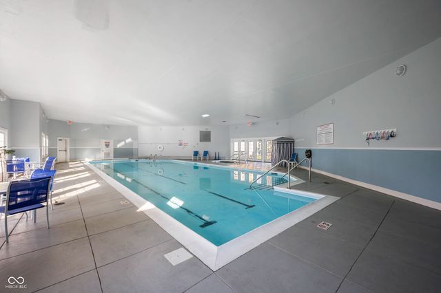 7601 Newport Bay Drive 308, Indianapolis, IN 46240