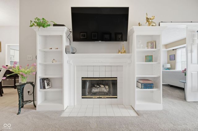 7601 Newport Bay Drive 308, Indianapolis, IN 46240