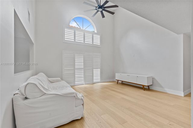 237 NW 100th Ave ., Plantation, FL 33324