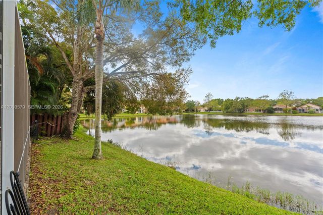 237 NW 100th Ave ., Plantation, FL 33324