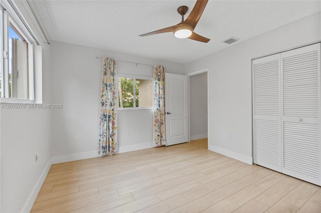 237 NW 100th Ave ., Plantation, FL 33324