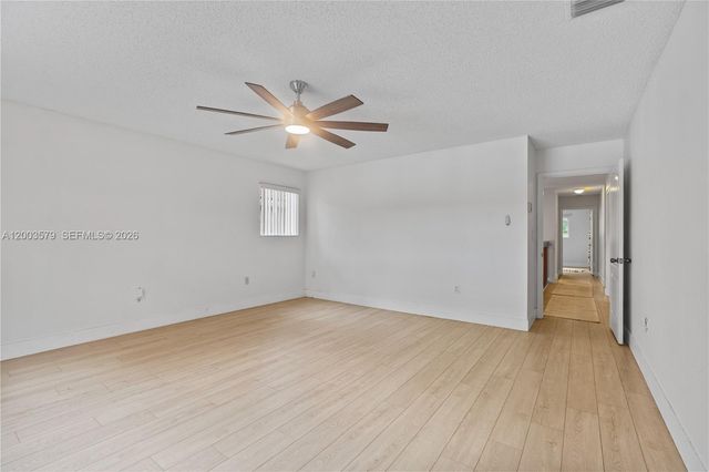 237 NW 100th Ave ., Plantation, FL 33324