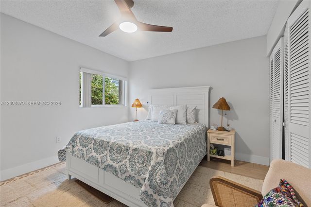 237 NW 100th Ave ., Plantation, FL 33324