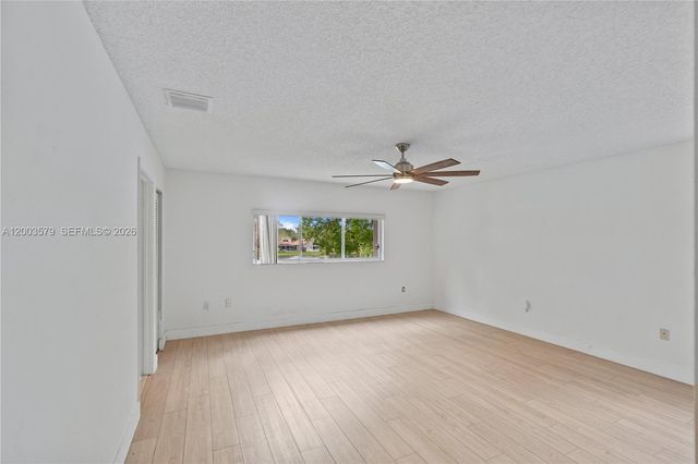 237 NW 100th Ave ., Plantation, FL 33324