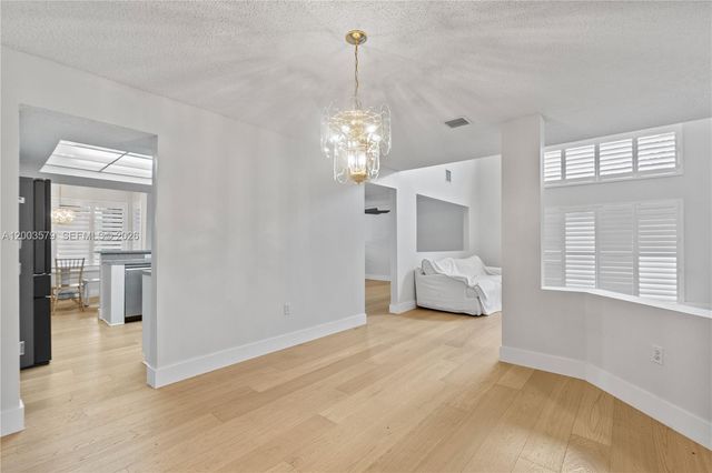 237 NW 100th Ave ., Plantation, FL 33324