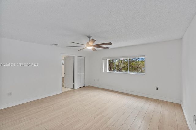 237 NW 100th Ave ., Plantation, FL 33324