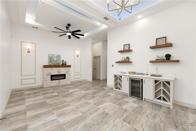 3721 Diamondhead Avenue, Alton, TX 78573