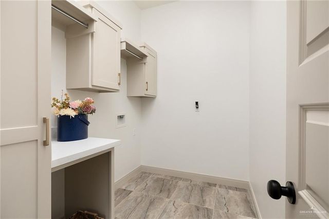 3721 Diamondhead Avenue, Alton, TX 78573