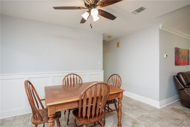 5238 Tolman St, Corpus Christi, TX 78415
