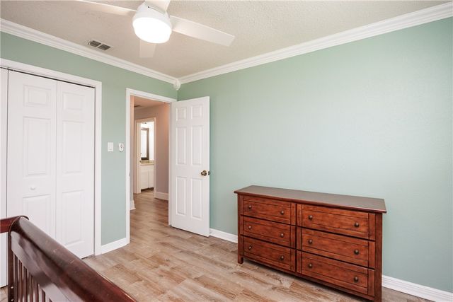 5238 Tolman St, Corpus Christi, TX 78415