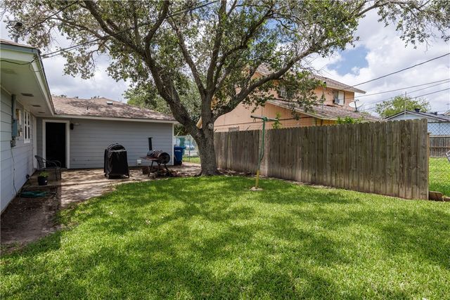 5238 Tolman St, Corpus Christi, TX 78415
