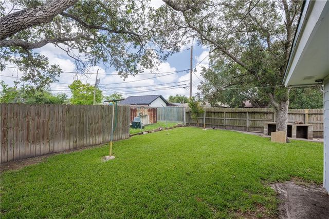 5238 Tolman St, Corpus Christi, TX 78415